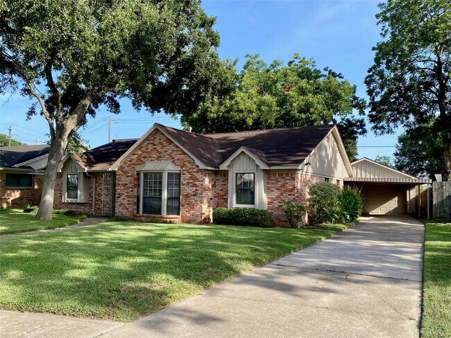 Building Photo - 2206 Tannehill Dr