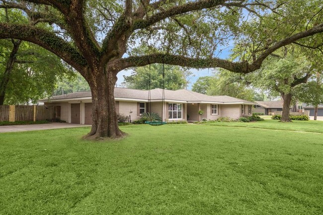 Building Photo - 10202 Raritan Dr