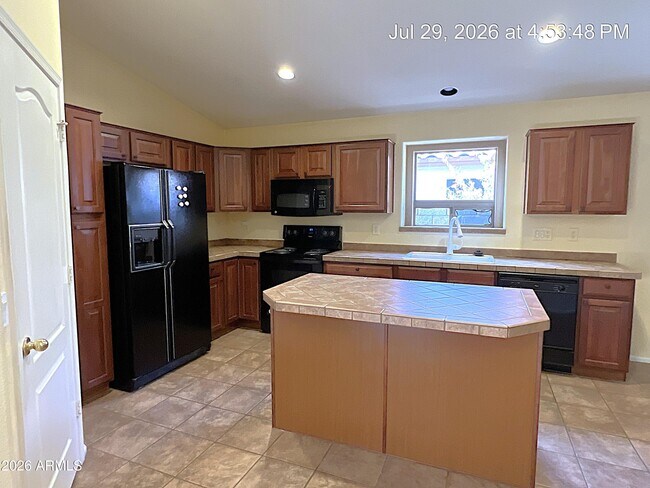 Foto del edificio - 5431 N Ormondo Way