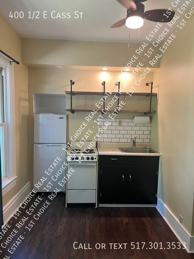 Foto del edificio - 400 1/2 E Cass St-