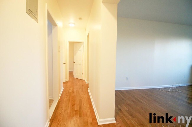 Foto del edificio - 143 Haven Ave