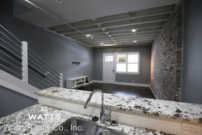 Building Photo - 3 br, 3 bath House - 708 Barristers Court