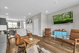 Building Photo - 1413 Stockyard Pl