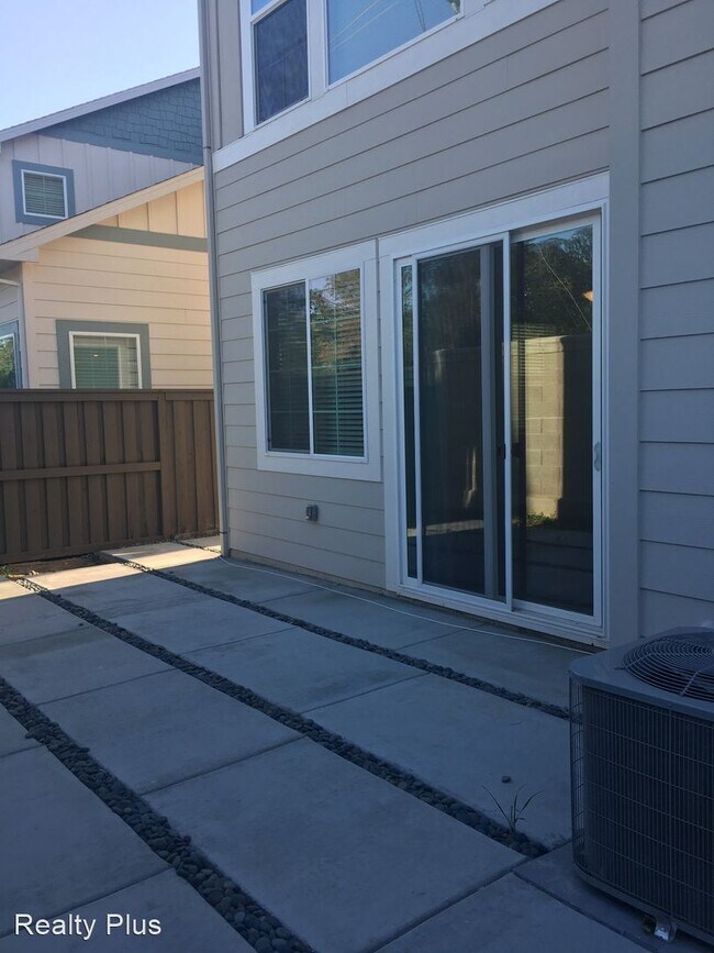 Foto del edificio - 3 br, 2.5 bath House - 9007 Cairn Street