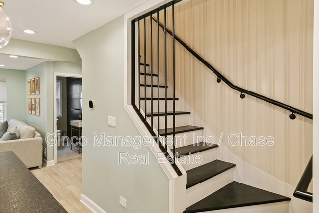 Foto del edificio - 635 E Prairie Ave