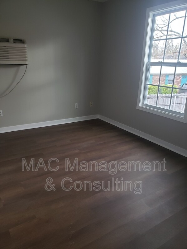 Foto del edificio - 1325 Virginia Ave