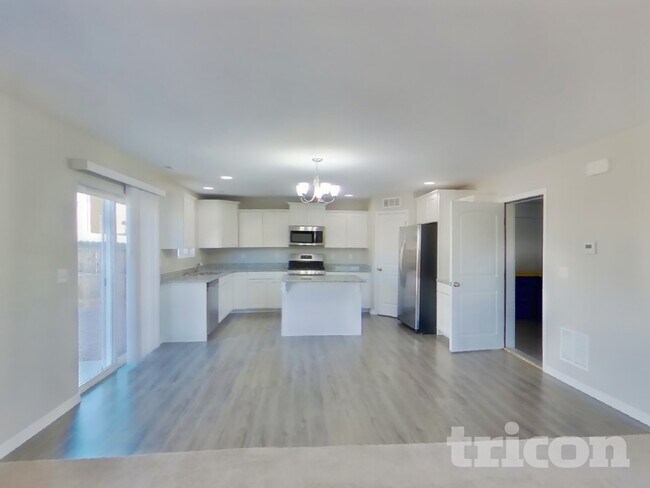 Building Photo - 7742 Sangalo Grove