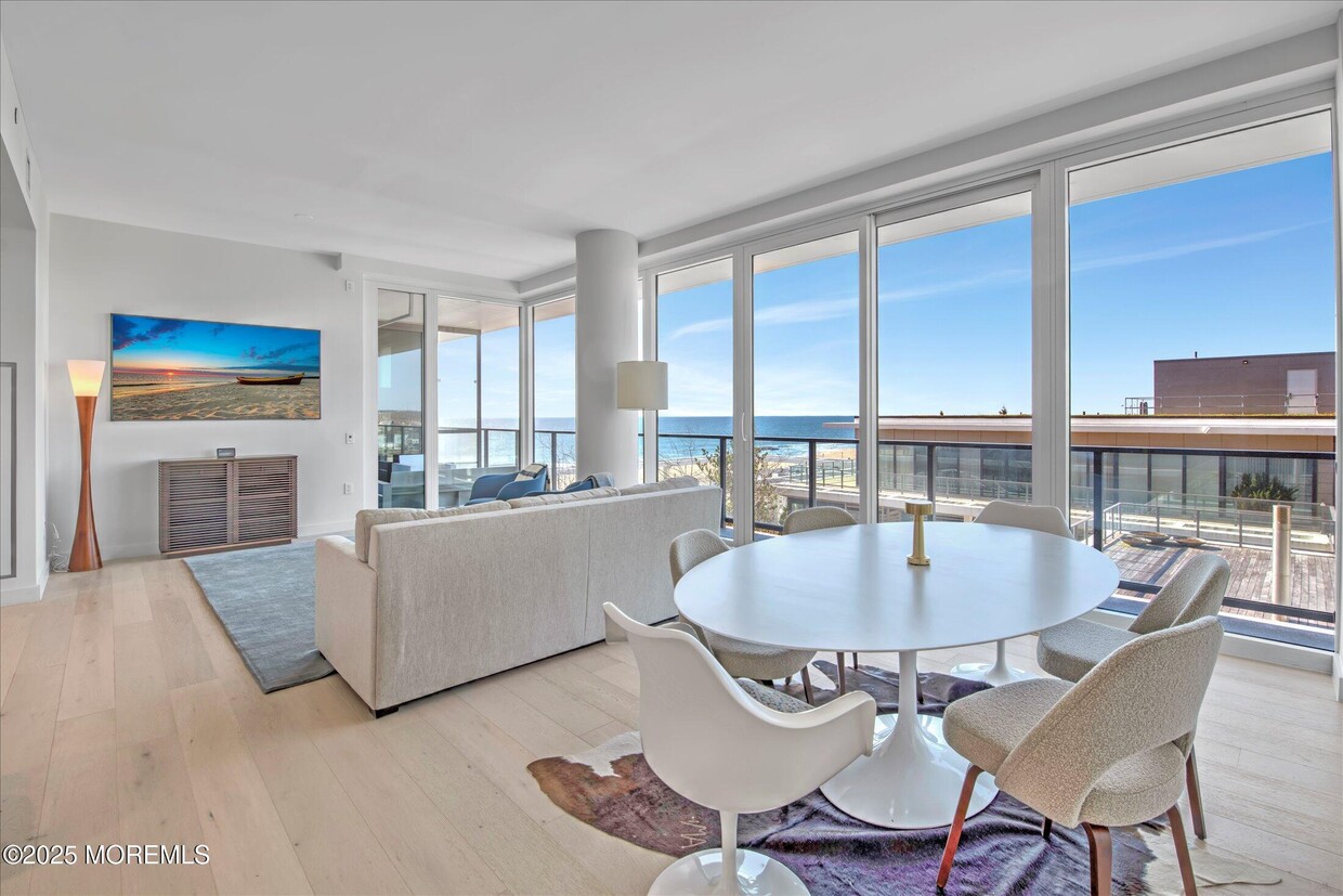 Foto principal - 1101 Ocean Ave N