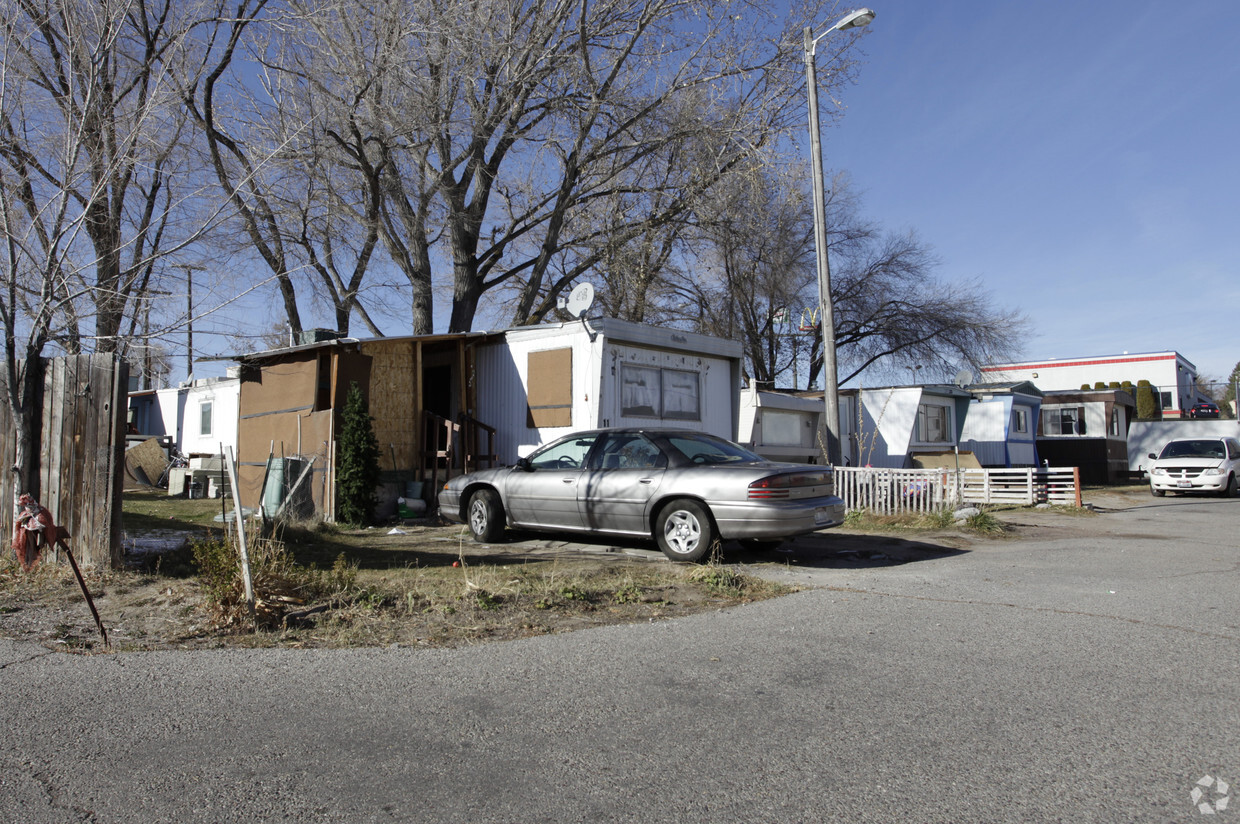 Primary Photo - Broadway Mobile Home Park