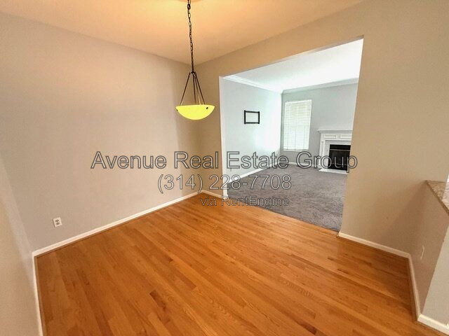 Foto del edificio - 5776 Kingsbury Pl