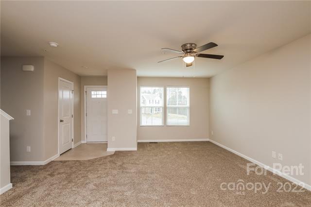 Building Photo - 1091 Tangle Ridge Dr SE