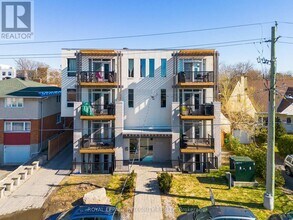 Building Photo - 1308 Thames St
