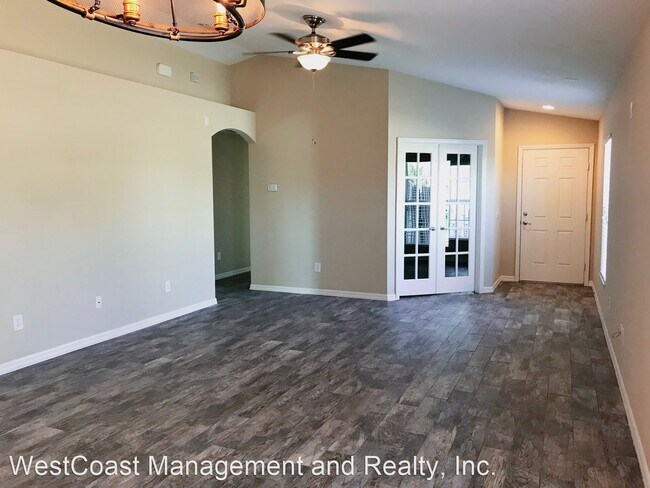 Building Photo - 3 br, 2 bath House - 12232 Canyon Blvd.