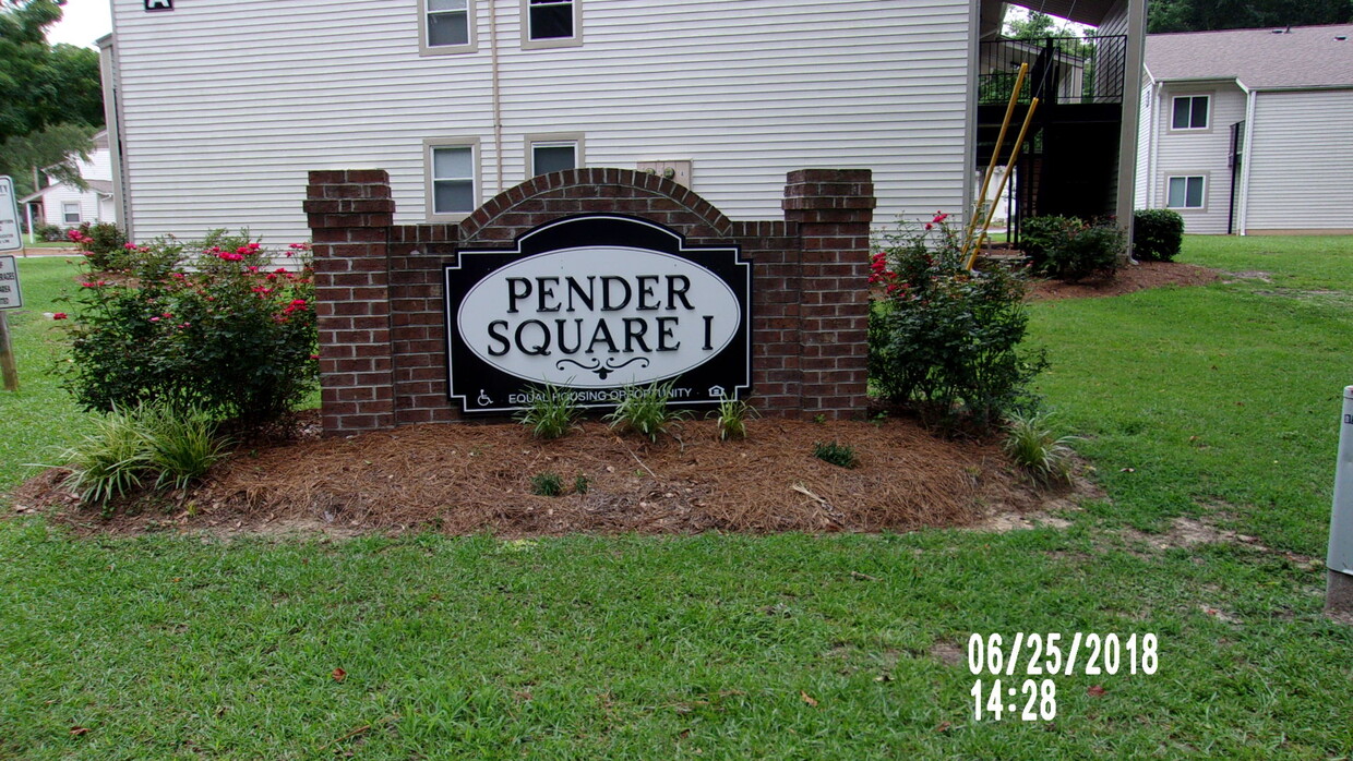 Building Photo - Pender Square