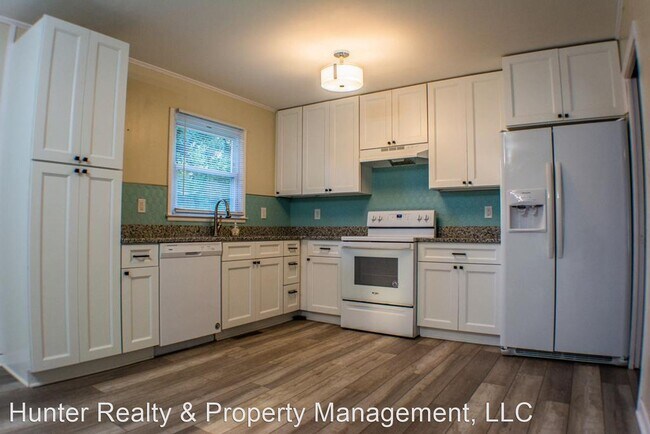Building Photo - 3 br, 2 bath House - 1765 Hausman Drive