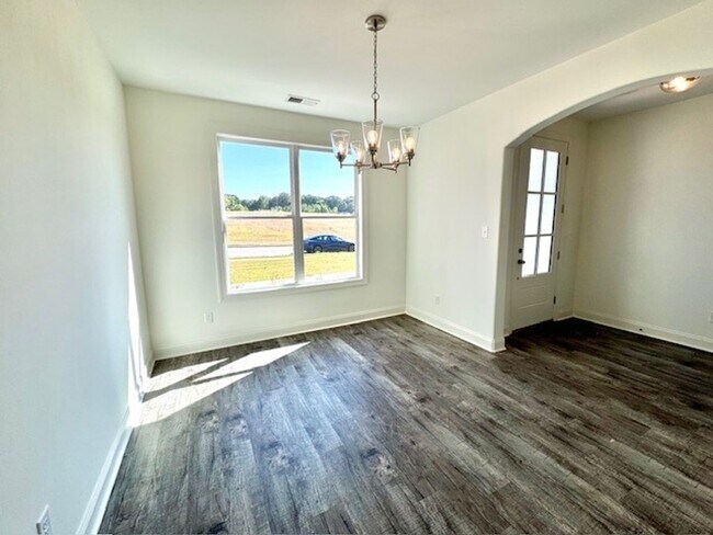 Building Photo - Now Leasing A 5-Bedroom 3 Bath Home In Oli...