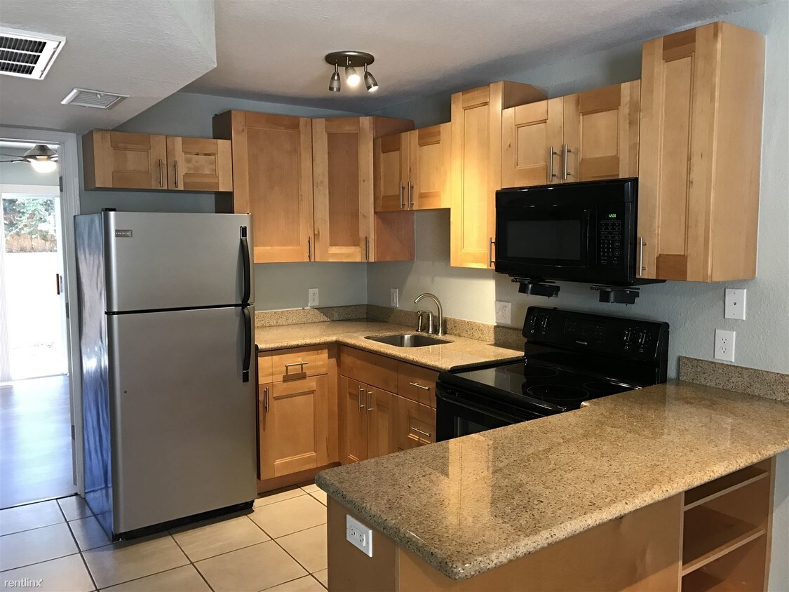 Foto principal - 6822 S Shamrock Rd