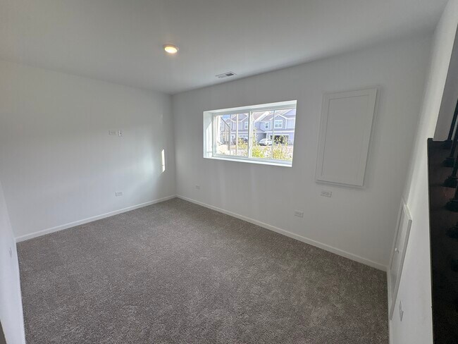 Foto del edificio - 25636 W Yorkshire Dr
