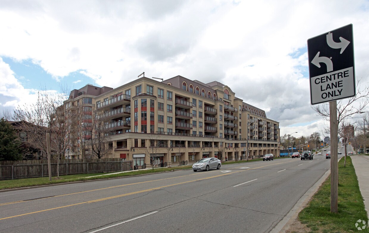 Photo du bâtiment - Merci Condos