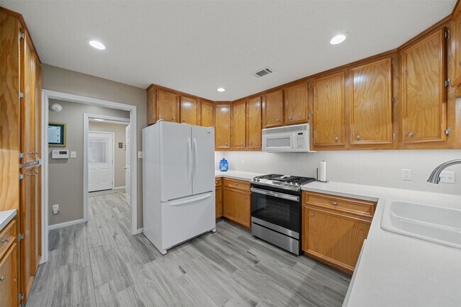 Foto del edificio - 18823 Cypress Church Rd