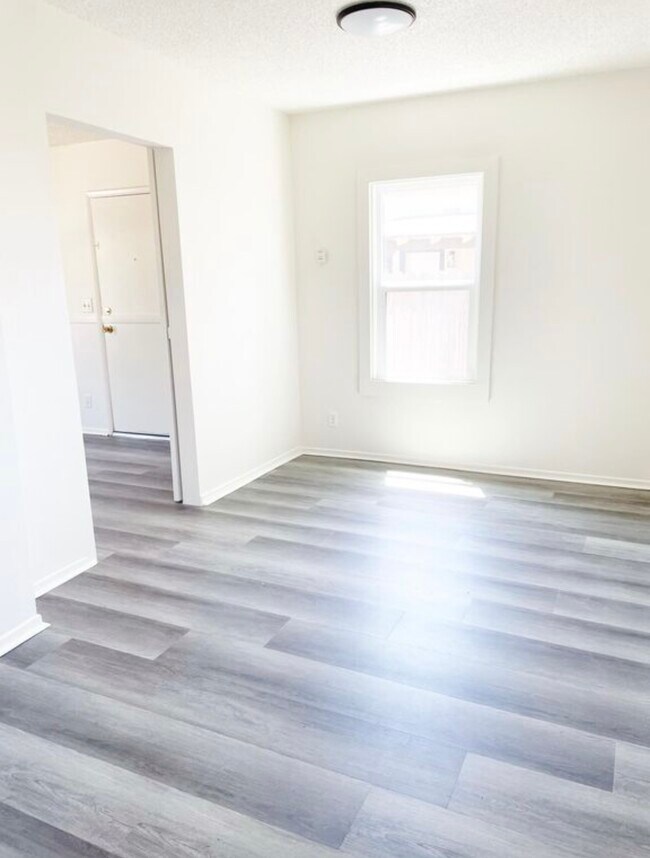 Foto del edificio - 440 W 23rd St