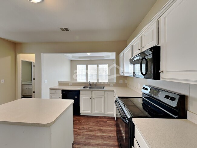 Building Photo - 11207 Cypress View Dr