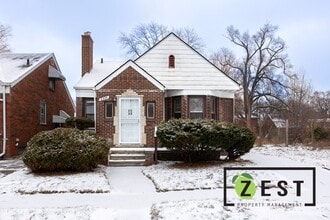 Building Photo - 8304 Sussex St