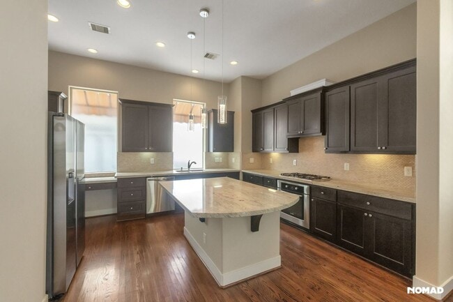 Photo - Stylish 3BR gated Townhome in Houston