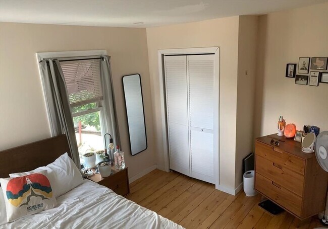 Foto del edificio - 20 Carson St