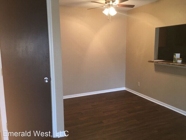 Building Photo - 10825 Midland Blvd