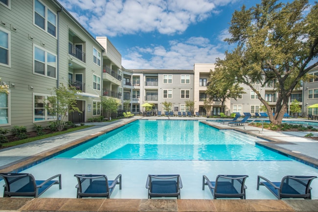 Foto del edificio - Sola Galleria