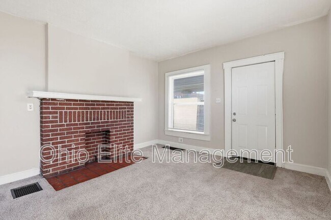 Foto del edificio - 500 N Champion Ave