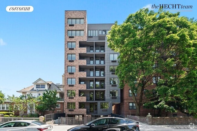 Building Photo - 265 Ocean Pkwy