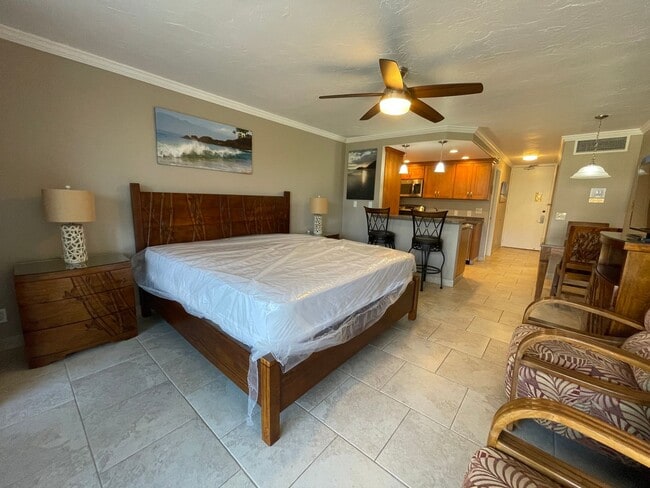 Building Photo - Lahaina Shores furnished studio units avai...