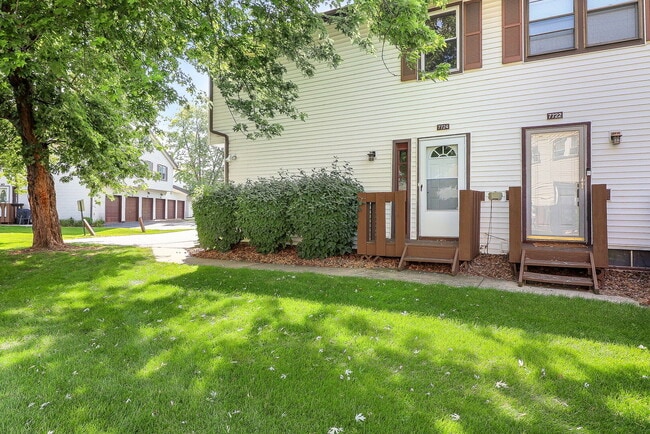 Foto del edificio - 7724 W Douglas Ct