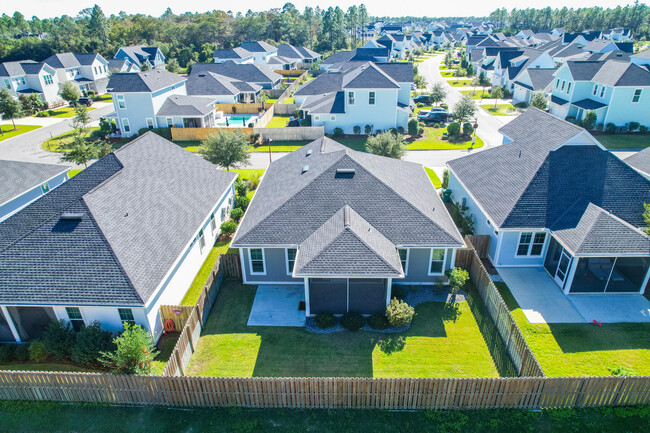 Building Photo - 209 Windrow Way