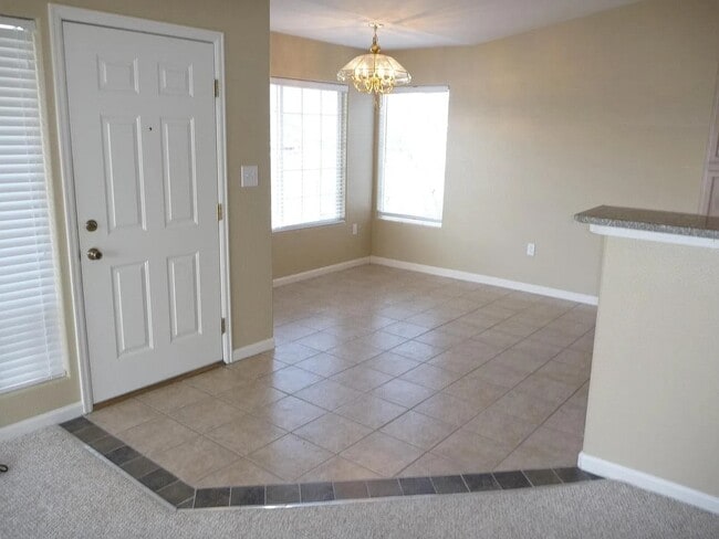 Eating area - 8415 Pebble Creek Way