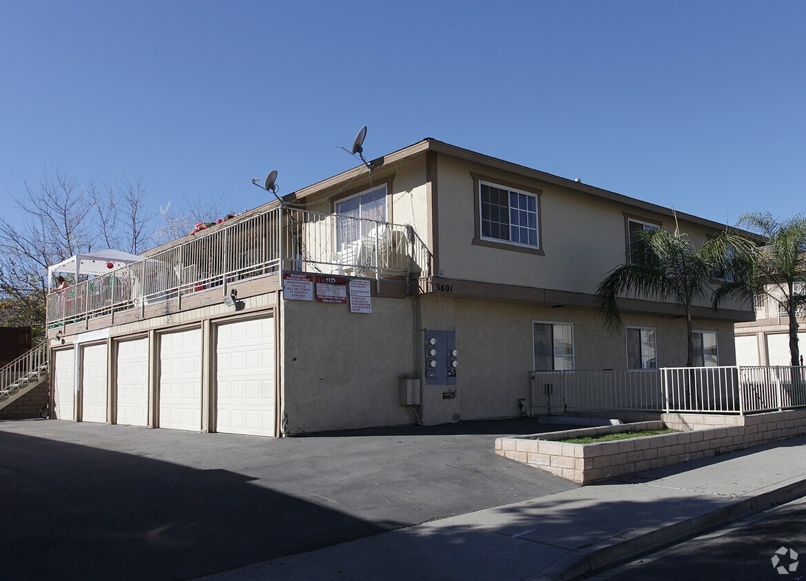 Primary Photo - 3621 Nashland Ave