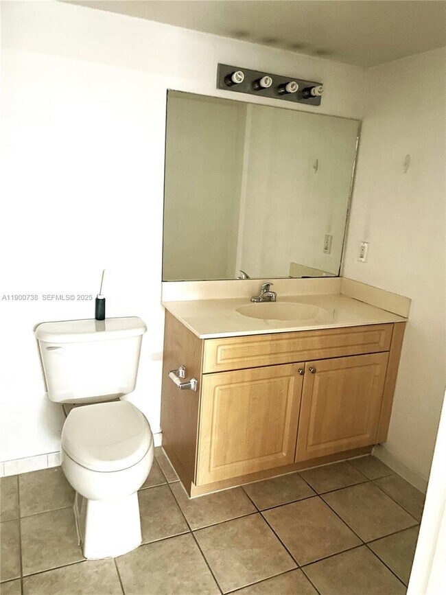 Foto del edificio - 102 SW 6th Ave