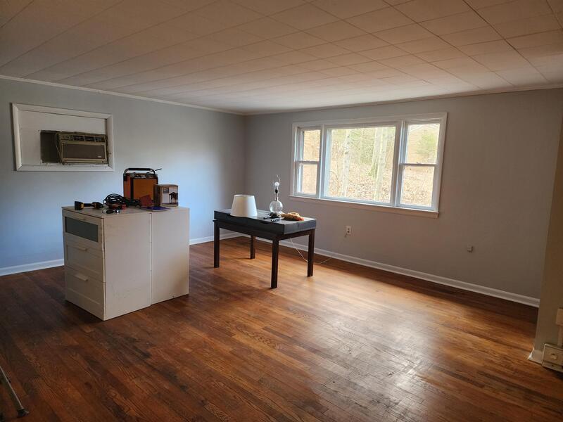 Primary Photo - 768 Lewisberry Rd