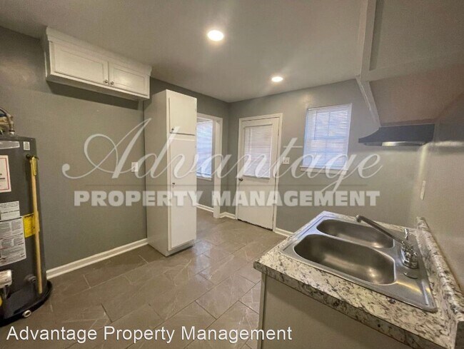Building Photo - 1 br, 1 bath House - 1457 Eloise Rd.