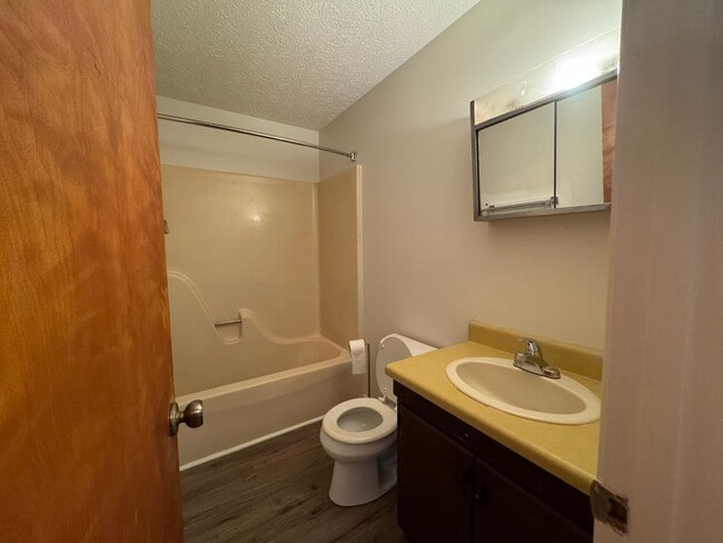 Building Photo - East Edge Apartments – Cozy, Wooded Community