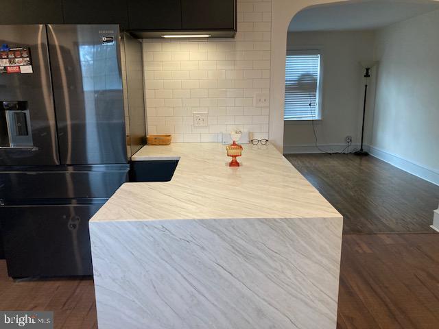 Building Photo - 14 W Summerfield Ave