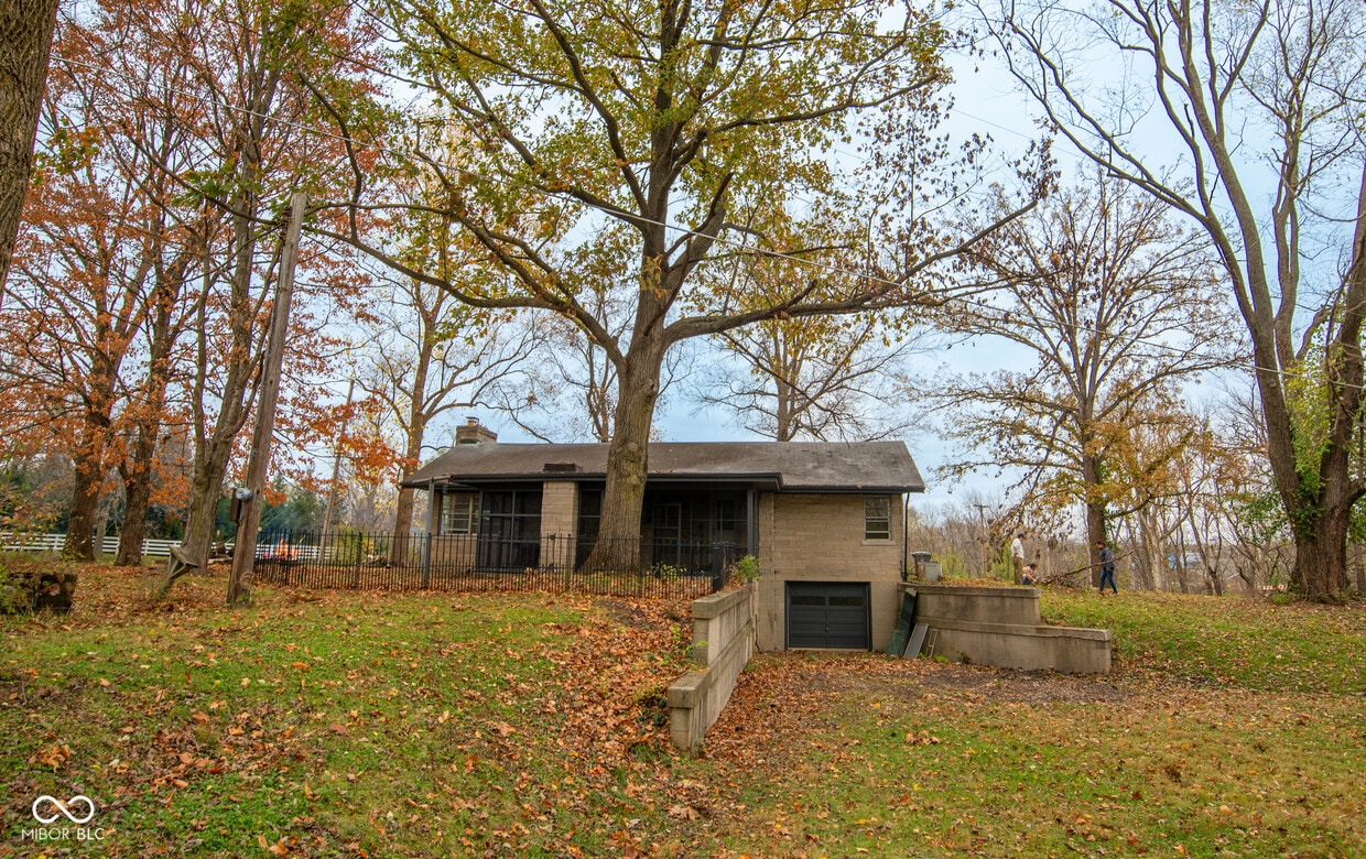 Primary Photo - 1101 Westfield Rd