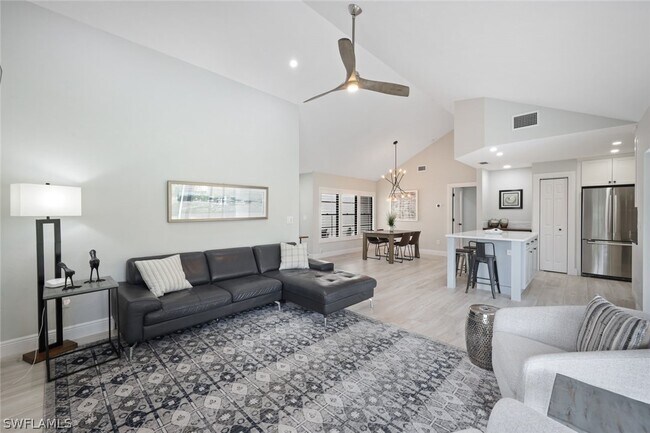 Foto del edificio - 714 Reef Point Cir