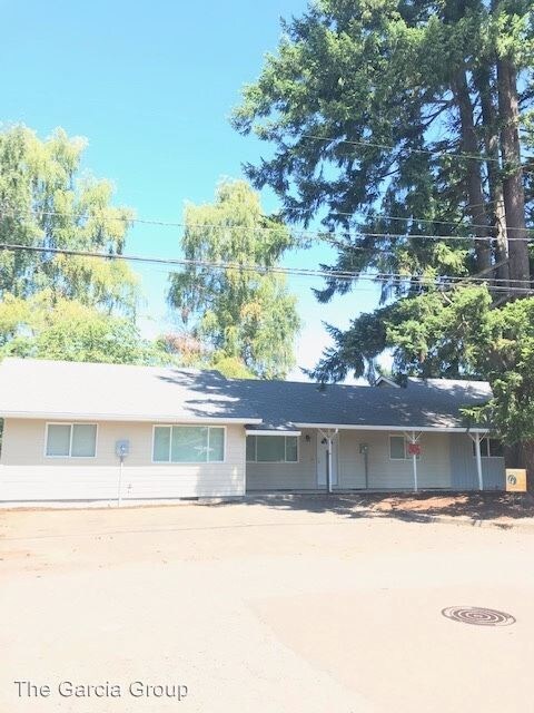 Primary Photo - 805-809 NE 5th St