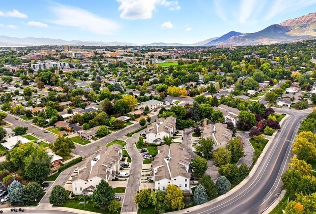 Building Photo - 553 N Seven Peaks Blvd