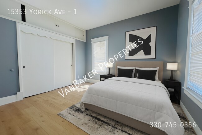 Foto del edificio - 15353 Yorick Ave