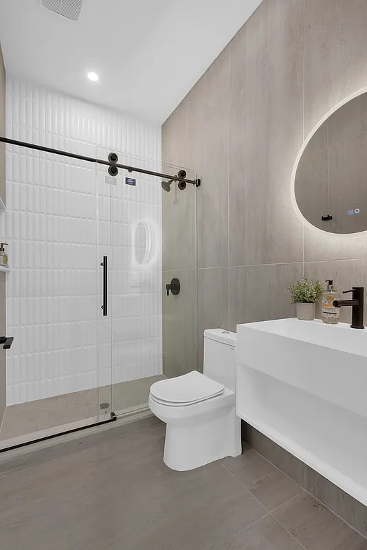 Photo - 97 Seigel St Apartment