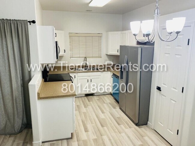 Building Photo - This property offers a NO DEPOSIT option a...